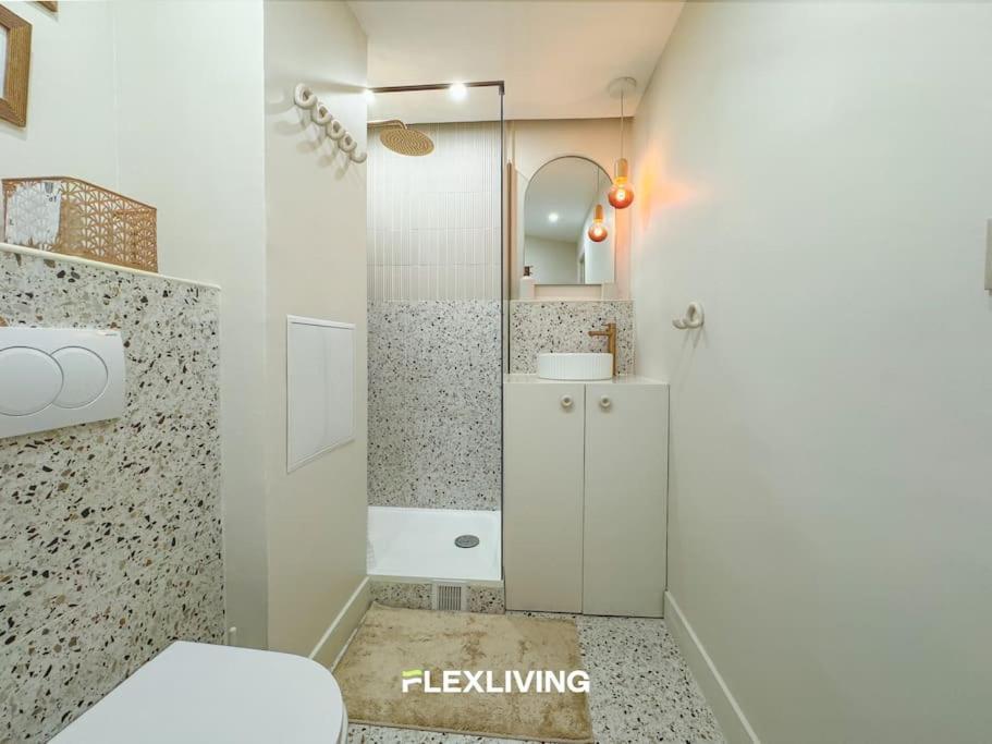 Luxury Studio In City Center Parijs Buitenkant foto